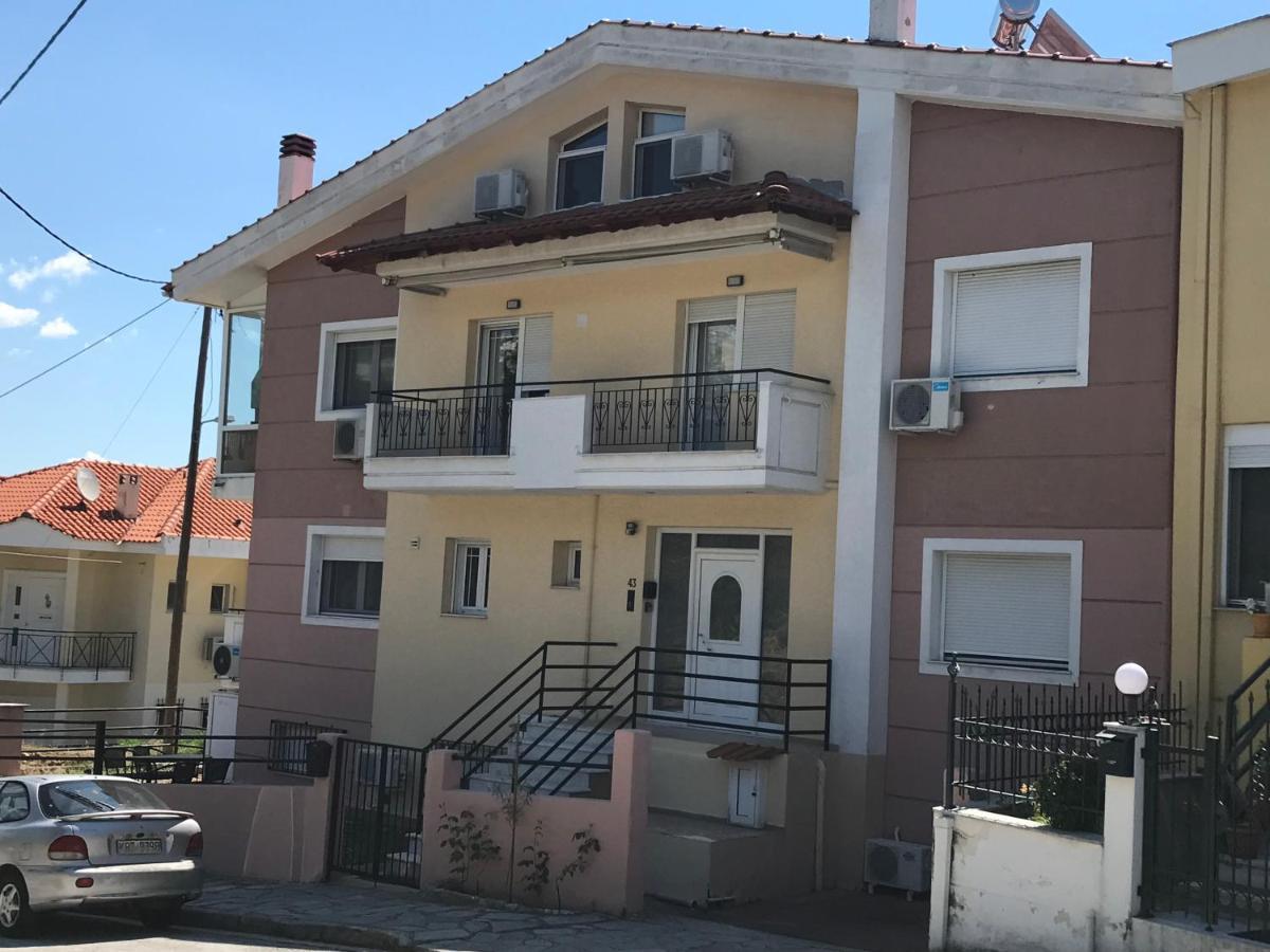Georgia'S Cozy Rooms #4 Kavala Exterior photo